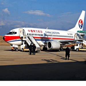 重庆航空快运业稳步发展的原因是什么？